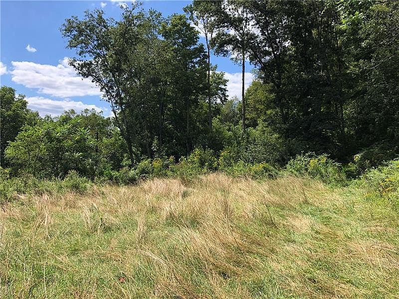 2nd image of 493 Little Creek Rd