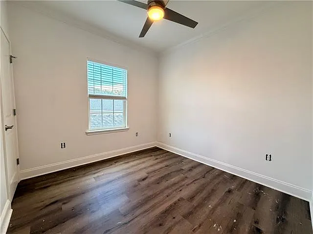 2615 Banks St — Photo 14
