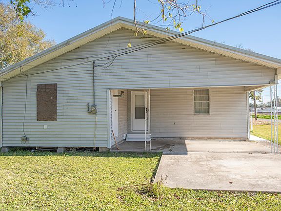 3rd image of 312 W Louisiana Ave