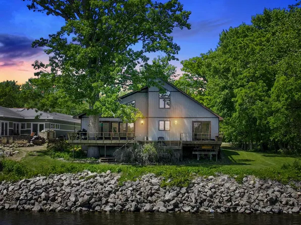 218 Shore Acres ROAD, La Crescent, MN 55947