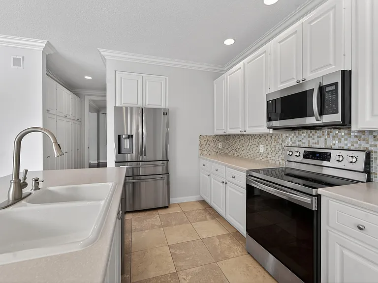 2625 E Community Dr — Photo 14
