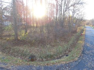 34025 Woodlawn Ave, North Ridgeville, OH 44039