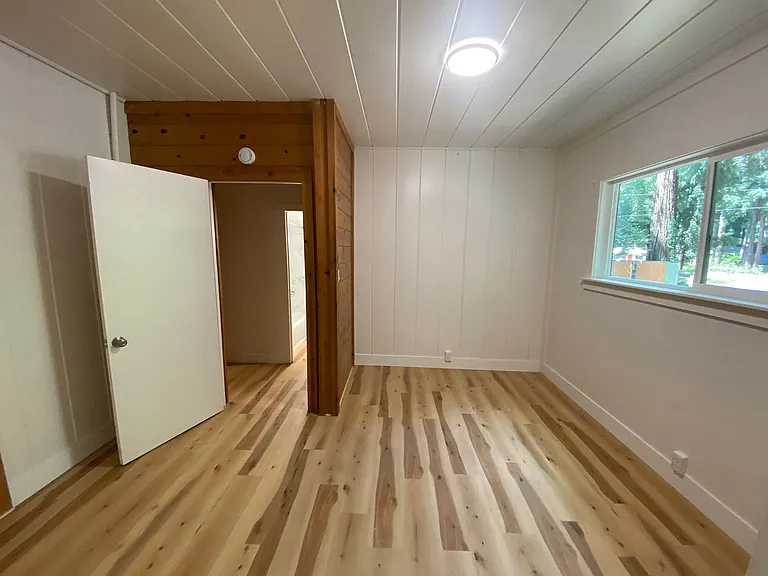 9730 Highway 9 — Photo 10