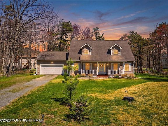 2nd image of 142 Stillwater Dr