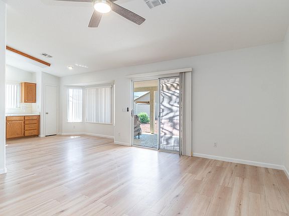 4th image of 10351 W ROSS Avenue