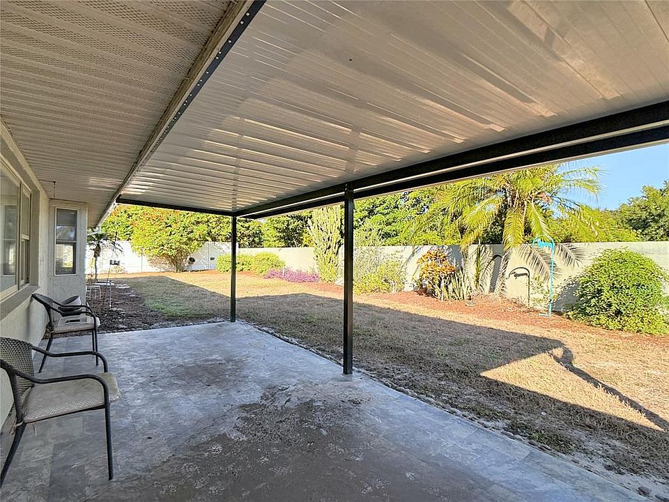 1st image of 220 COLLEGE GROVE CIRCLE NE