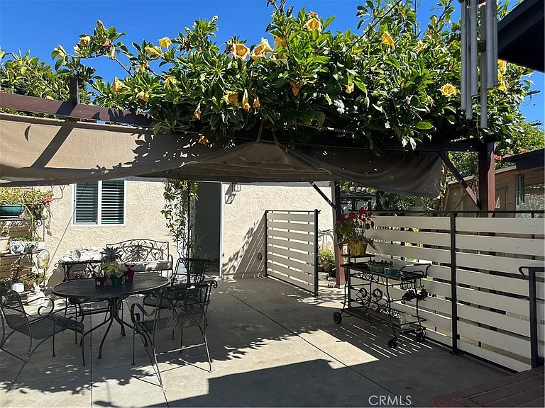 14325 Martha St — Photo 20