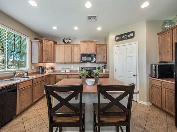 3rd image of 3876 S Star Canyon Dr