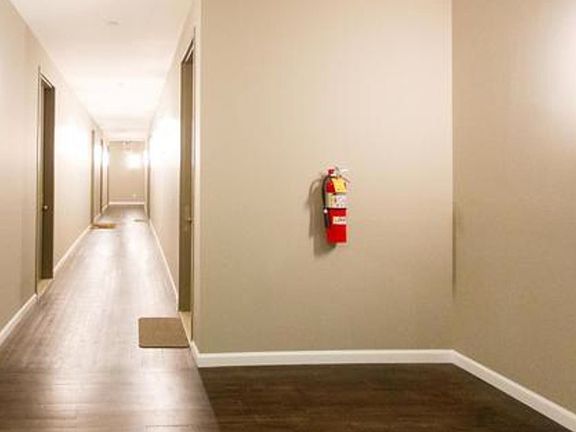 4th image of 233 Schermerhorn St APT 010E
