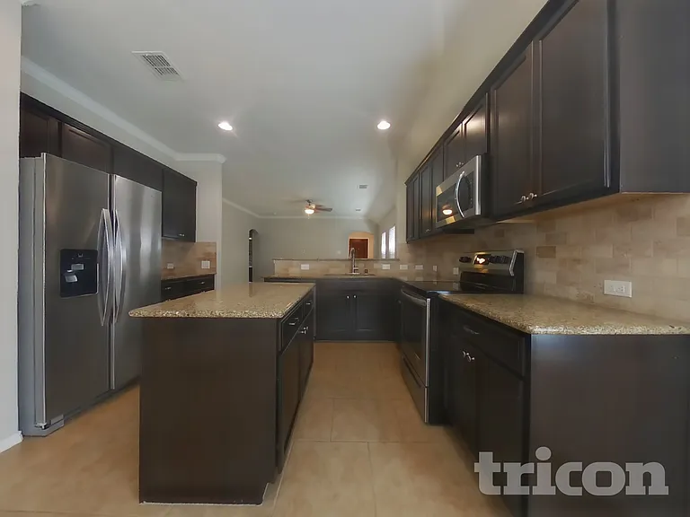 9129 Holliday Ln — Photo 5