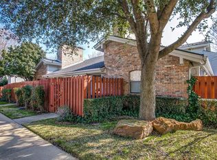 2540 Shady Ridge Dr, Bedford, TX 76021