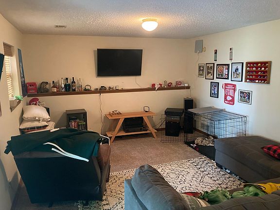 4th image of 6504 NW Twin Oaks Dr