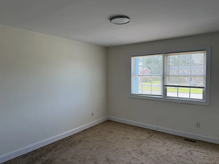 3810 Symi Cir #1-15 — Photo 7