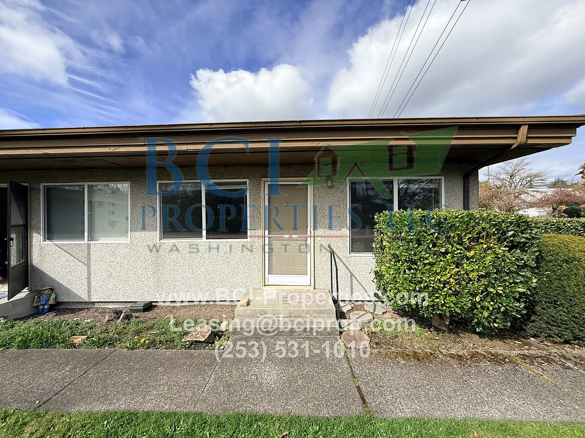 Building Photo - 8402 McKinley Ave E