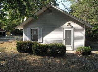 404 E Cedar St, Olathe, KS 66061