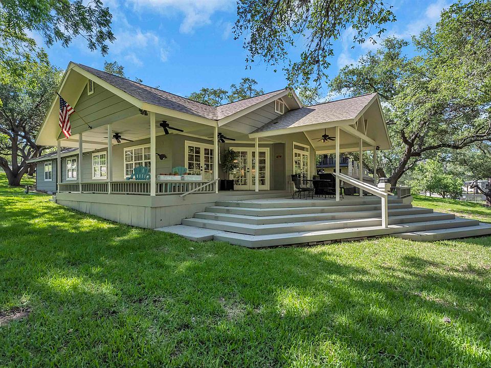 1st image of 211 Sunrise Drive