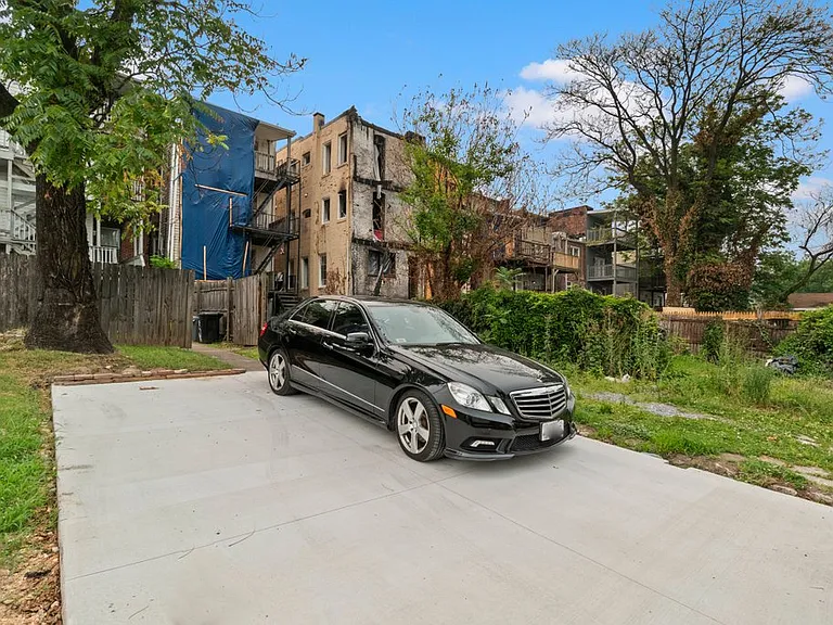 2511 Brookfield Ave #GL — Photo 12