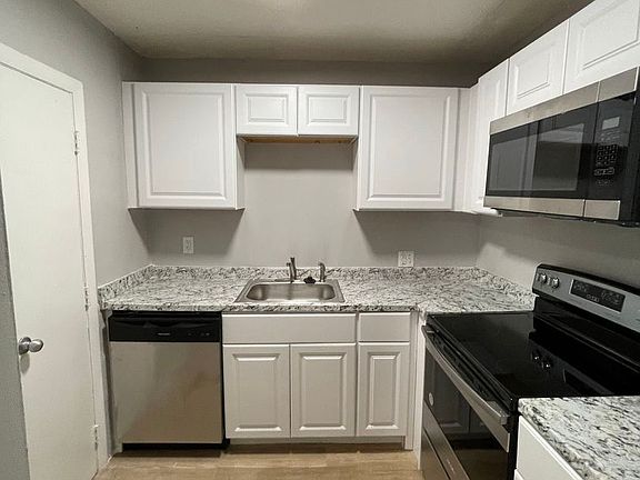 2nd image of 1045 River St APT 4