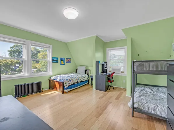 11-34 Bay 27th Street image 13 of 19