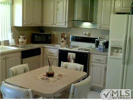 3rd image of 10171 Eaglewood Ln #242A