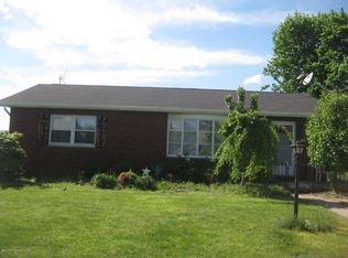 1023 Sively St, Hanover Township, PA 18706