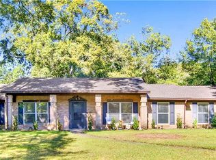 5758 Fairwood Dr, Mobile, AL 36609