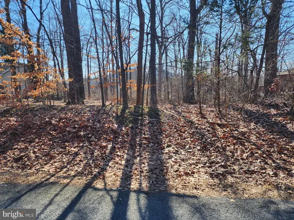 26 Novice Run Trl, Fairfield, PA 17320