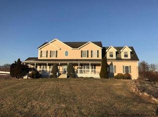 301 Perkinsville Rd, Highland, NY 12528