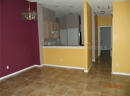 2nd image of 2135 Heathwood Cir