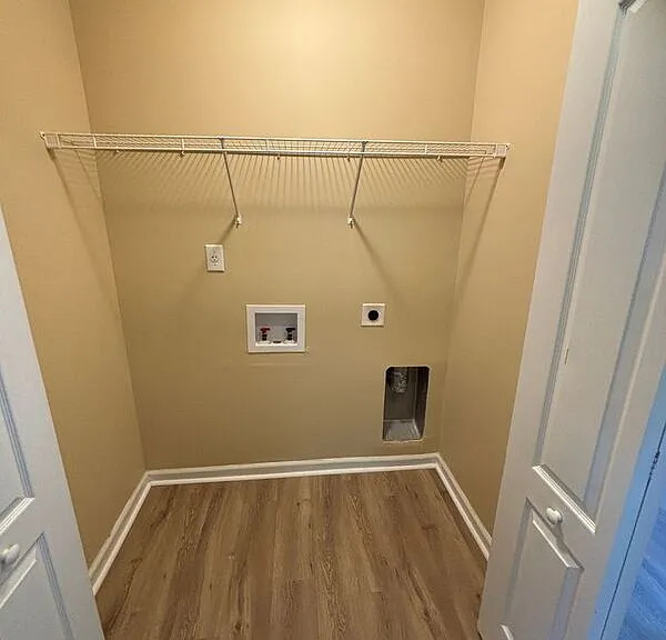 504 Savannah River Dr — Photo 24
