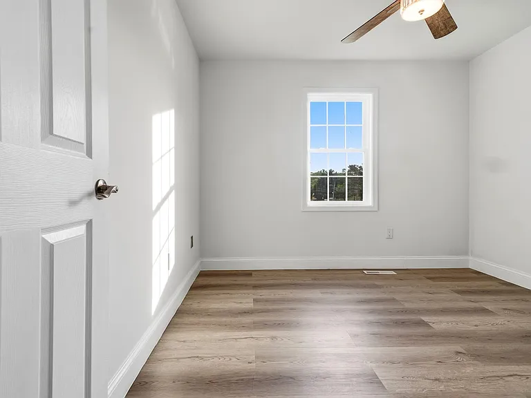 6301 Linus Dr — Photo 28