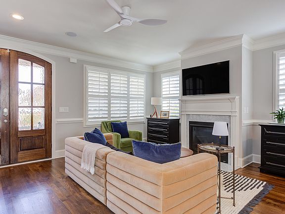 4th image of 1601 Sunrise Ave