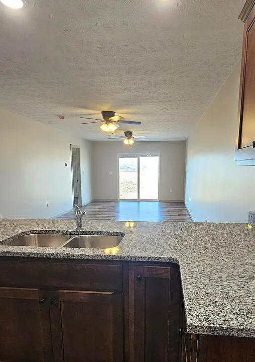 4142 Montana Ave #4144