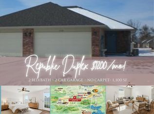 1127-1131 N Northwood Ave, Republic, MO 65738