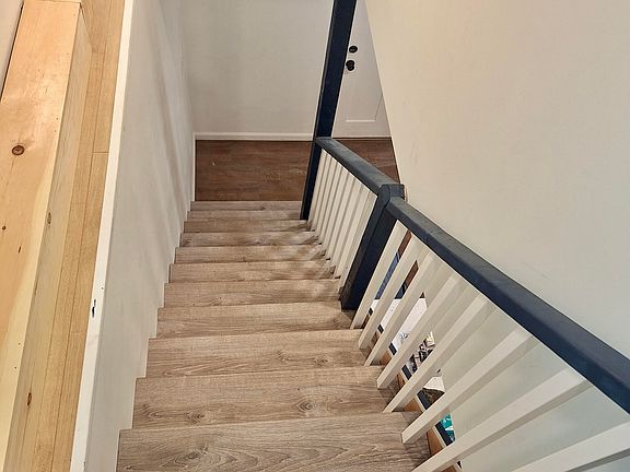 looking from bedroom to main level