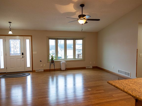 2nd image of 601 Baja Dr