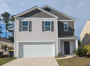 427 Coconut Dr, Bloomingdale, GA 31302