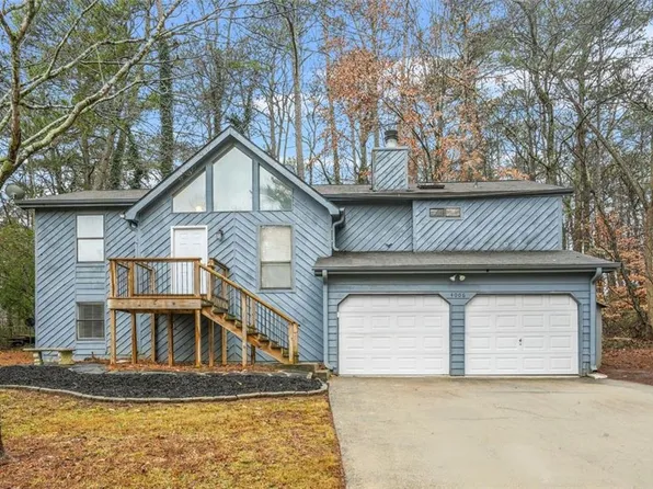 4006 Maxanne Dr NW, Kennesaw, GA 30144
