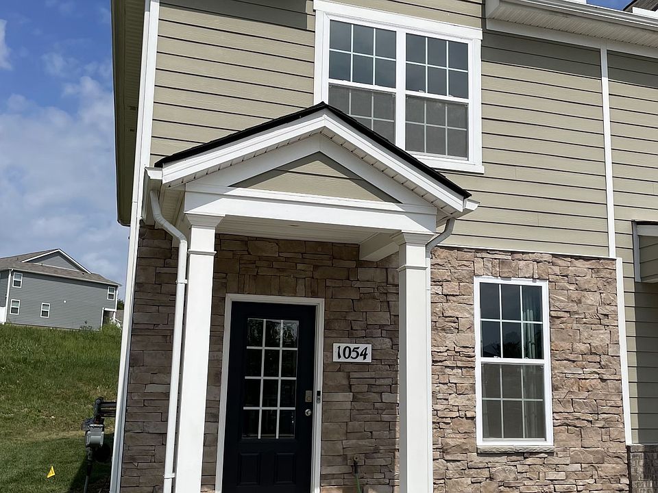 1st image of 1054 Woodbridge Blvd