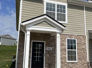 1054 Woodbridge Blvd, Lebanon, TN 37090