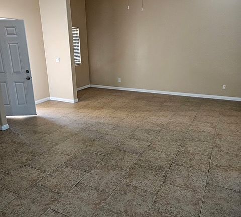 Entrance door into the living room