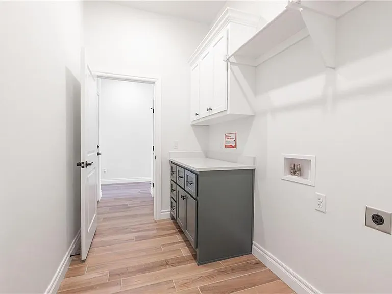13001 NE 9th St — Photo 21
