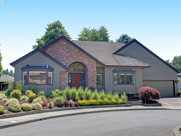 7460 SW Chapel Ct, Portland, OR 97223