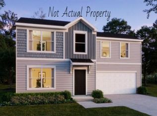 34 Henderson Ln, South Bloomfield, OH 43103
