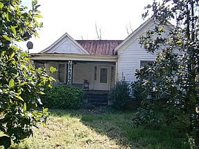 2nd image of 338 S Main St