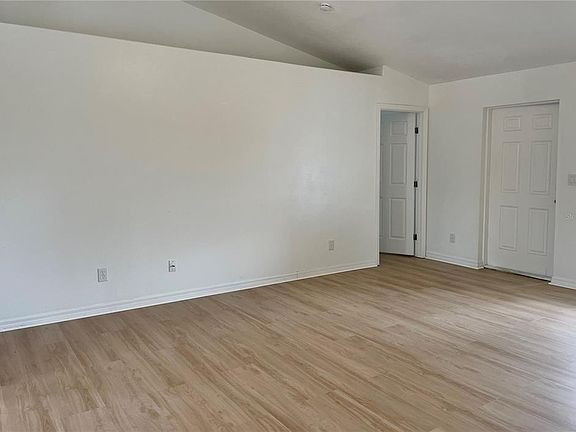 4th image of 337 CHANDLER ROAD