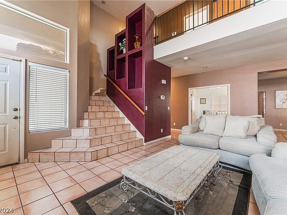 4th image of 7266 Winding Creek Dr