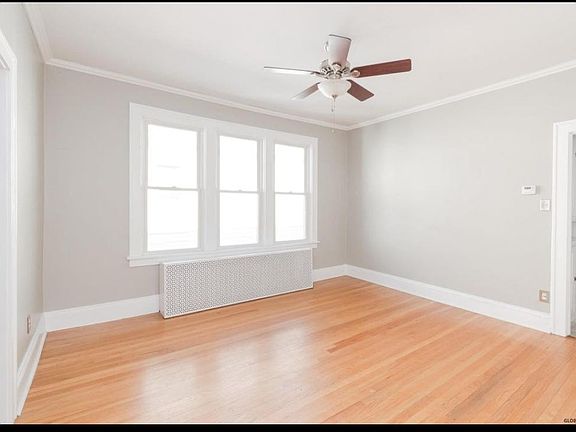 3rd image of 62 Forest Ave