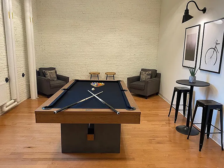 Lincoln Lofts — Photo 25