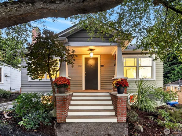 6246 7th Avenue NW, Seattle, WA 98107